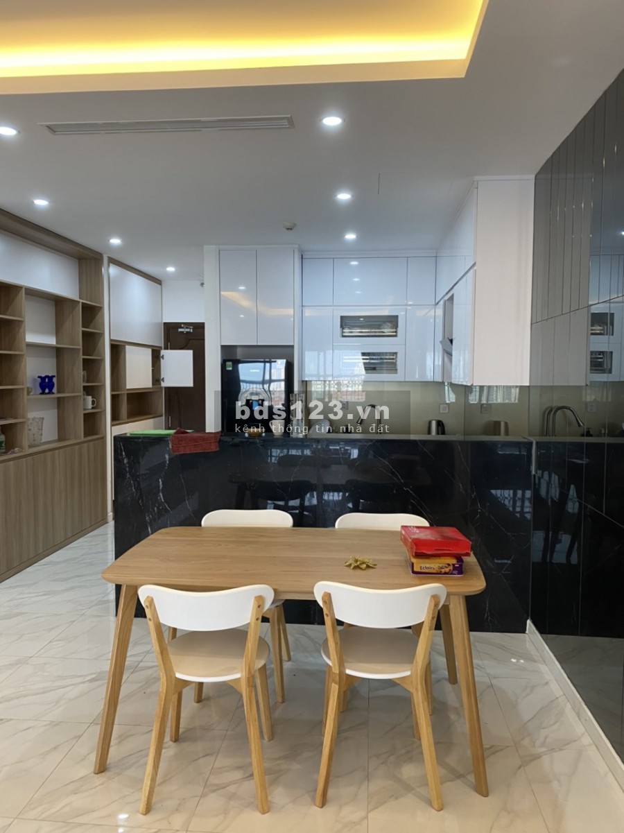 Bán căn hộ 87.5m2 tại tòa D.El Dorado I Phú Thượng Tây Hồ, View trọn Hồ Tây giá 9 tỷ