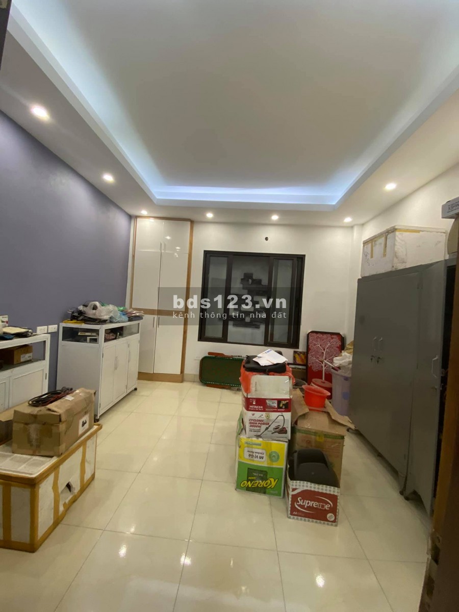 GĐ bán nhà P. Nguyễn Đức Cảnh 45m, 4 tầng, mt 4m, giá 3.25 tỷ