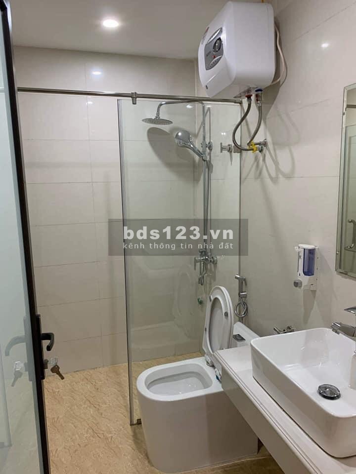 Nhà 4 Tầng, Phố Lĩnh Nam, ô tô đỗ Cửa, DT 58m2, MT 5.6m, Giá…