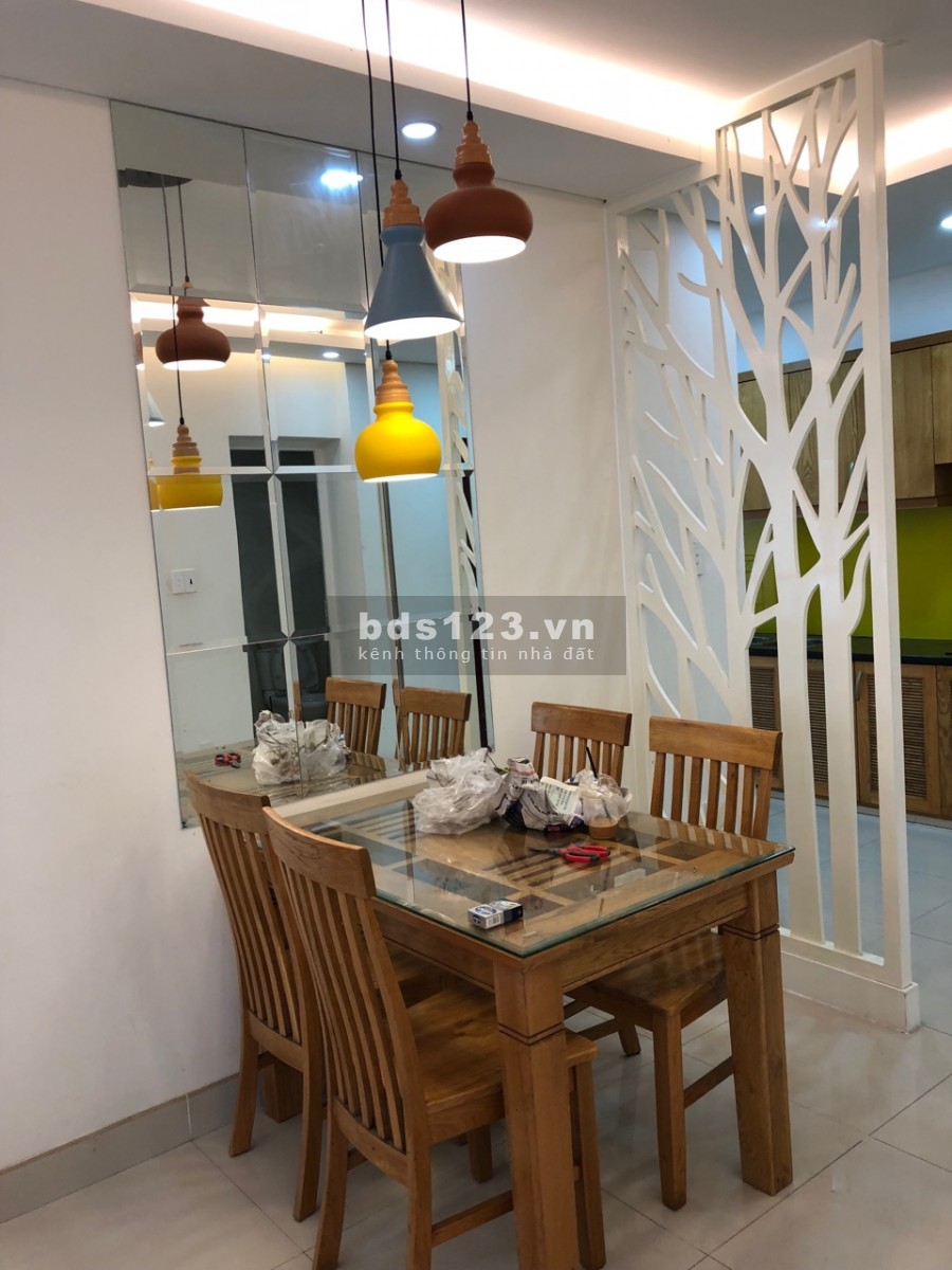 Cho thuê căn hộ thủ thiêm star, 80m2 nhà gần full nội thất Giá thuê 7 triệu/tháng Tel.0914.392.070