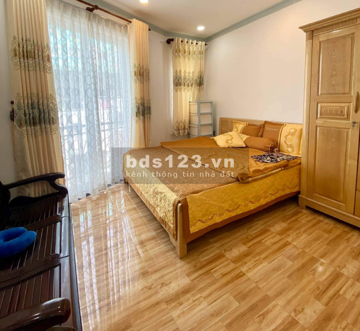Bán nhà 2 MT HXH Phan Văn Trị,P.11,BT 49m2(5x10x 5 tầng) Giá 7,4 tỷ