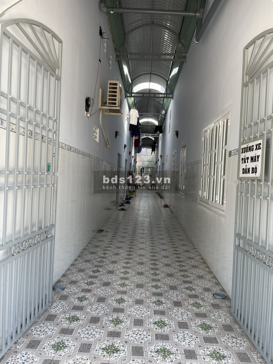 Tôi chính chủ thua lỗ kinh doanh cần bán gấp cặp nhà trọ tại Khu Công Nghiệp Mỹ Phước 3