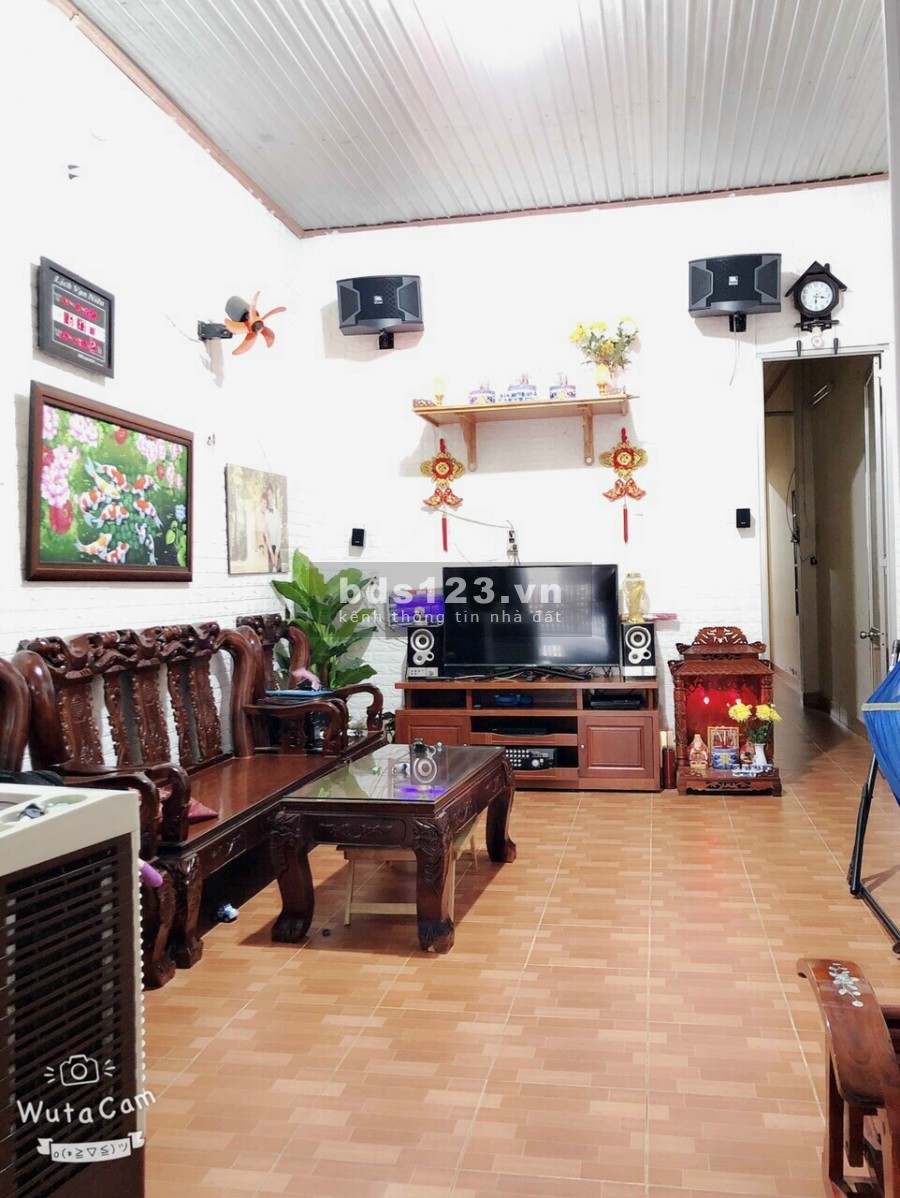 Nhà sổ riêng gần chợ cây sung cách đường 768 vào 50m