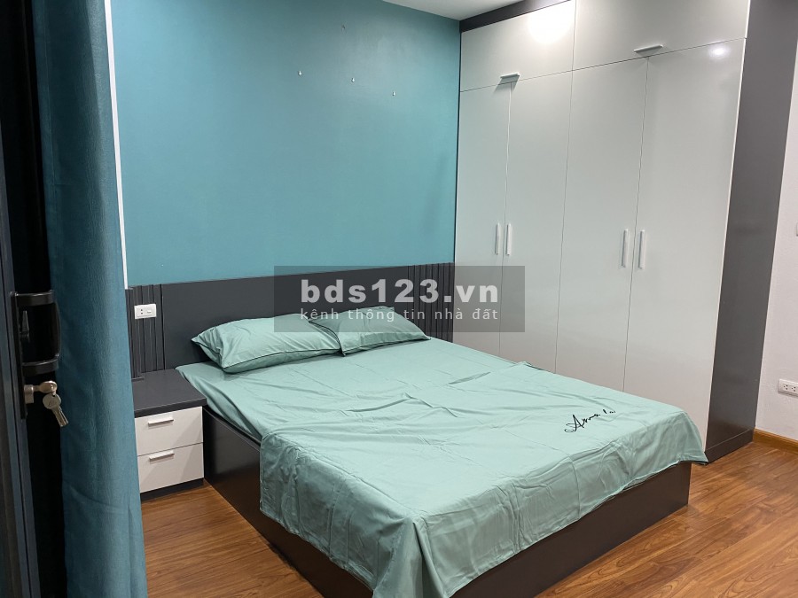 Nhà 5 tầng đúc, lô góc Đình Thôn lung linh, gara ô tô giá 7.x tỷ