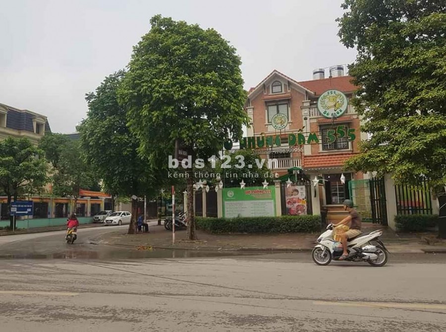 Bán Biệt thự Linh Đàm, Hoàng Mai 210mx3T, mt 12m, nhỉnh 14 tỷ. Đẳng cấp Thượng lưu