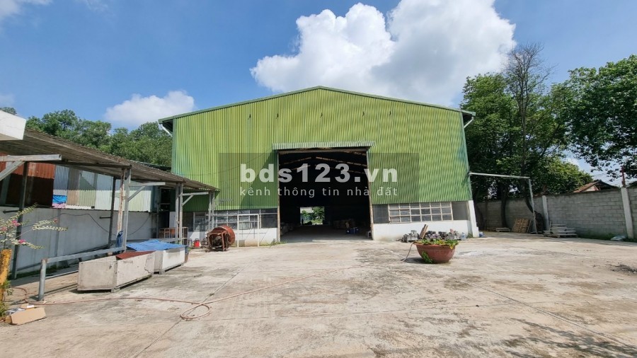 Bán nhà xưởng góc 2mặt tiền đường Đồng gần kcn Thạnh Phú