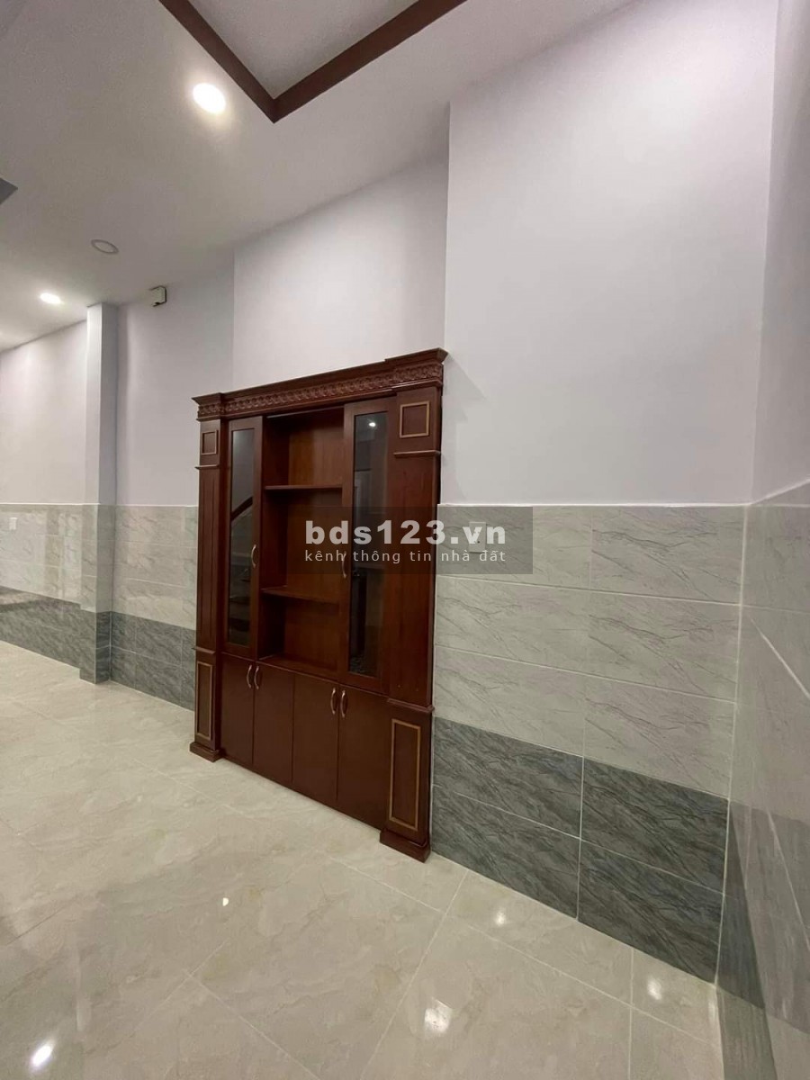 Nhà Bán Gấp Âu Cơ, 40m, 1 trệt 1 lầu, ngang 4m Giá Còn 3.5tỷ.
