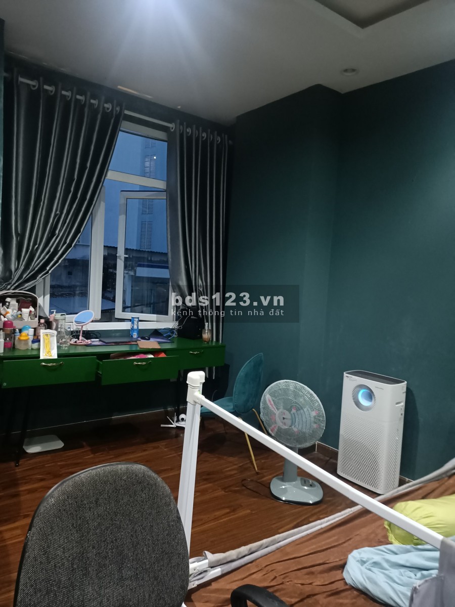 Bán Nhà Quận 10 đường Ba Tháng Hai dt 6.3x15m 4 tầng gần nhà…