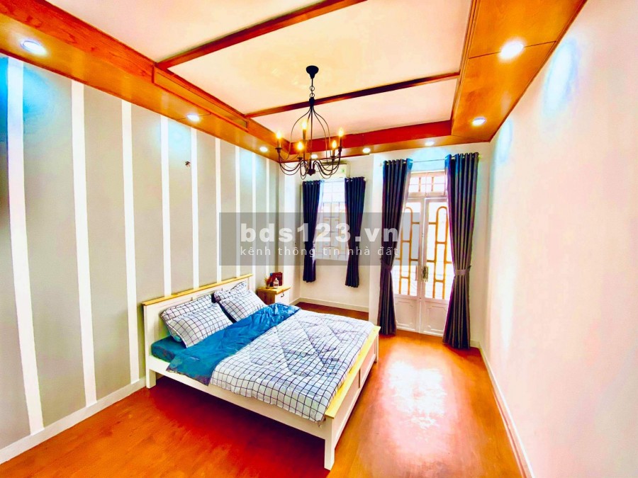 Bán nhà hẻm 2 xe hơi tránh nhau đường Mã Lò, Quận Bình Tân 6.3m* 16m , giá 5 tỷ 8