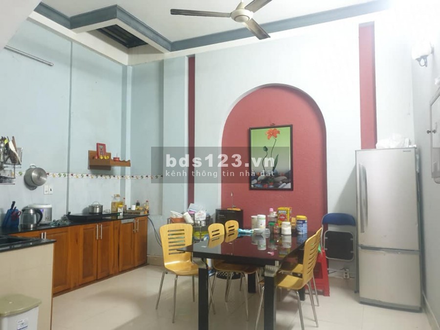 Nhà mặt tiền Phùng Chí Kiên, Tân Phú, 3 tầng, 4,7x13M, 3 tầng, 6,6 tỷ(TL), 0932678040 Nam