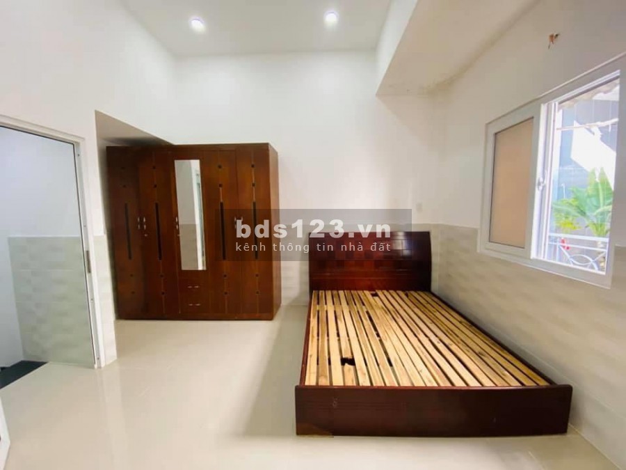 Nhà 3 tầng kiên cố, hẻm xe hơi Phạm Phú Thứ, Khu Bàu Cát. 4,8 tỷ