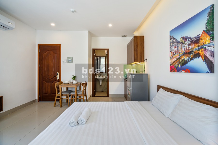 Căn hộ full nội thất đường Nguyễn Kiệm Phú Nhuận