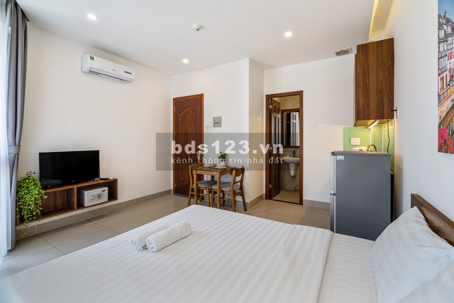 Căn hộ full nội thất đường Nguyễn Kiệm Phú Nhuận