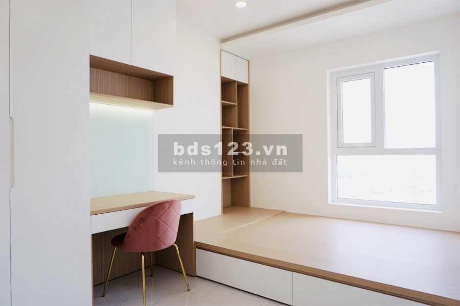 Cho thuê căn hộ Terra Royal Quận 3 dt 60m2 2 pn, giá 12 triệu/tháng