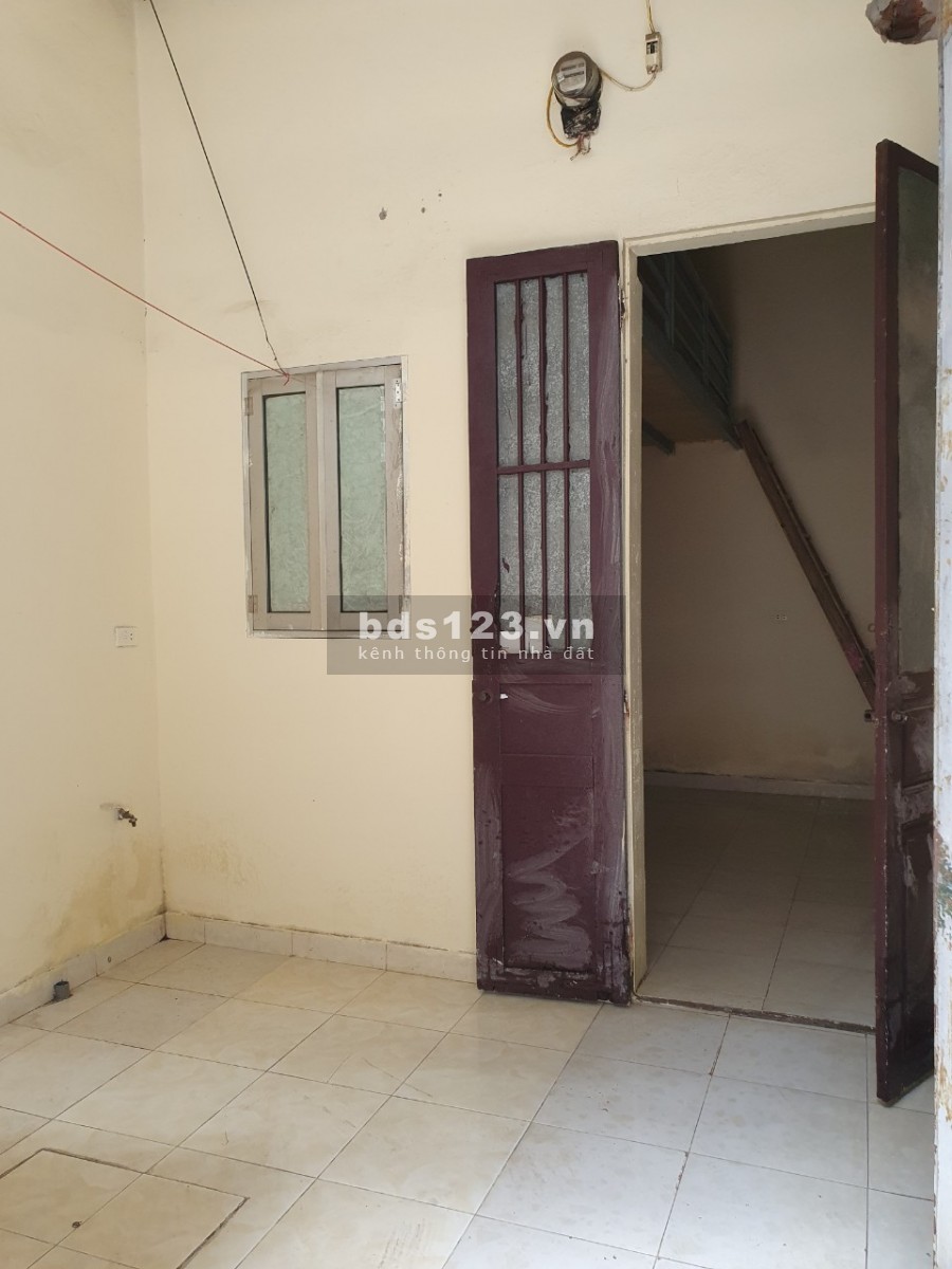 Cho thuê riêng tại đường Định Công Thượng, Hoàng Mai, diện tích 28m2