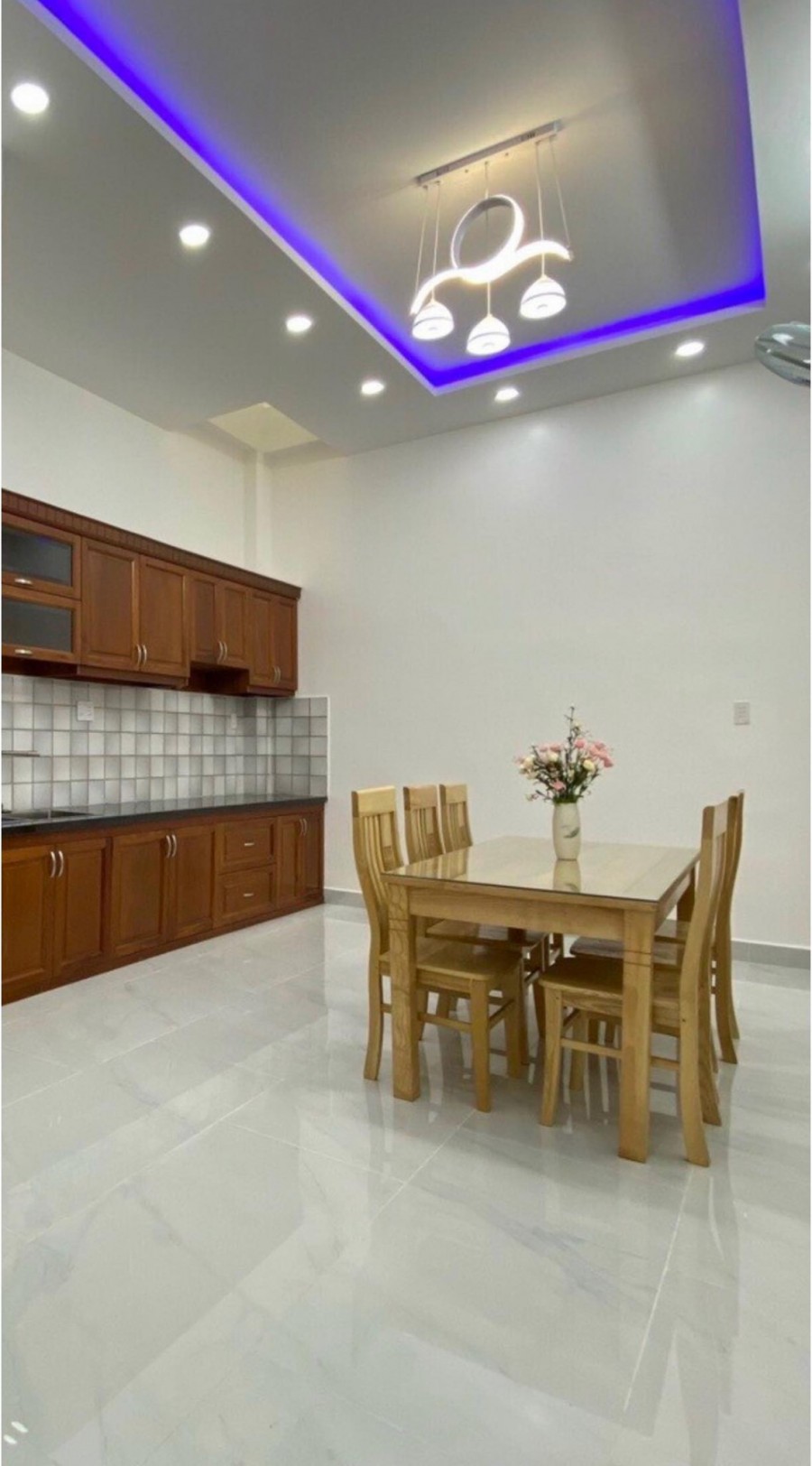 Nhà Nguyễn Thái Sơn 50m2, 5 Tầng hẻm xe Tải chỉ 4,5 Tỷ