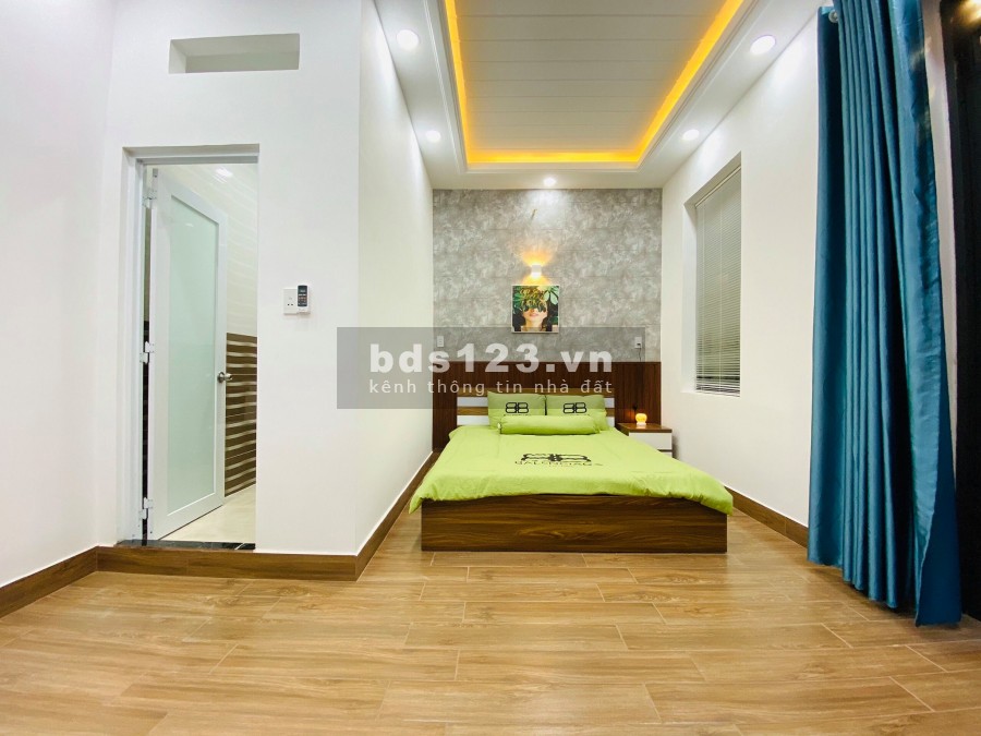 Định cư bán gấp NHÀ ĐẸP HẺM VIP 10m như Mặt tiền đường, Tặng toàn bộ nội thất từ Đức