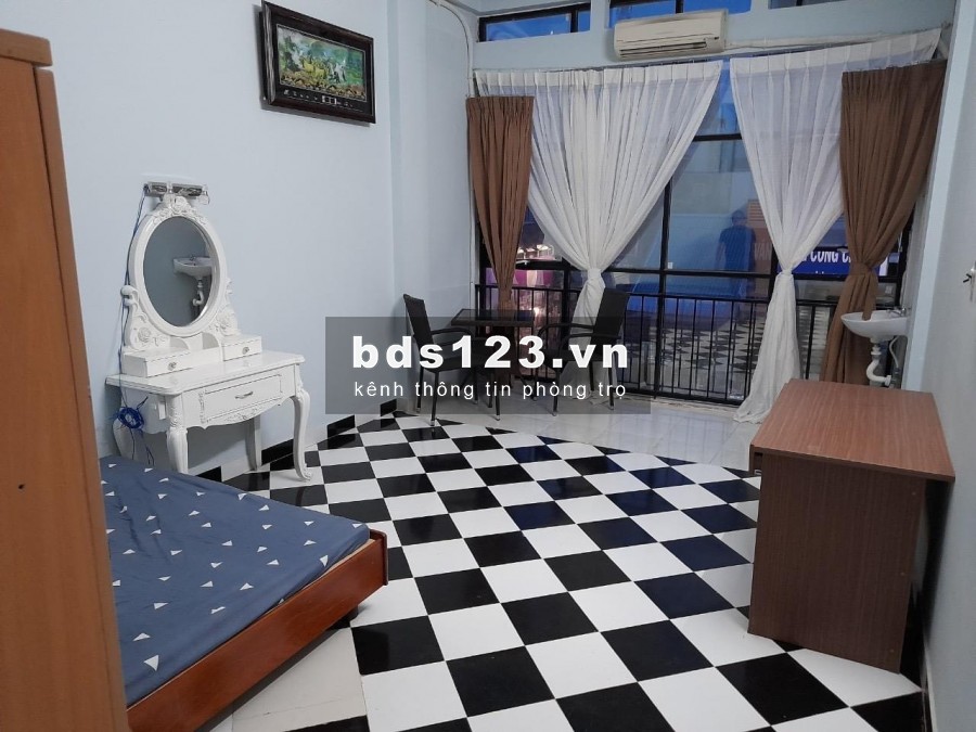Phòng Phú Nhuận Full Nội Thất + Cửa Full Kính View Thoáng Chỉ Từ 4.3Tr