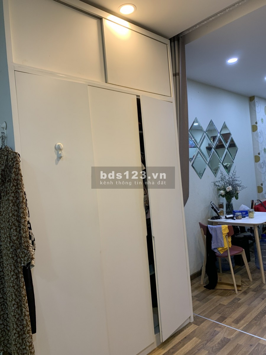 Cần bán căn hộ 1 phòng ngủ tại Lexington Quận 2, dt 48.5m2, lầu trung, view thoáng, nội thất đầy đủ