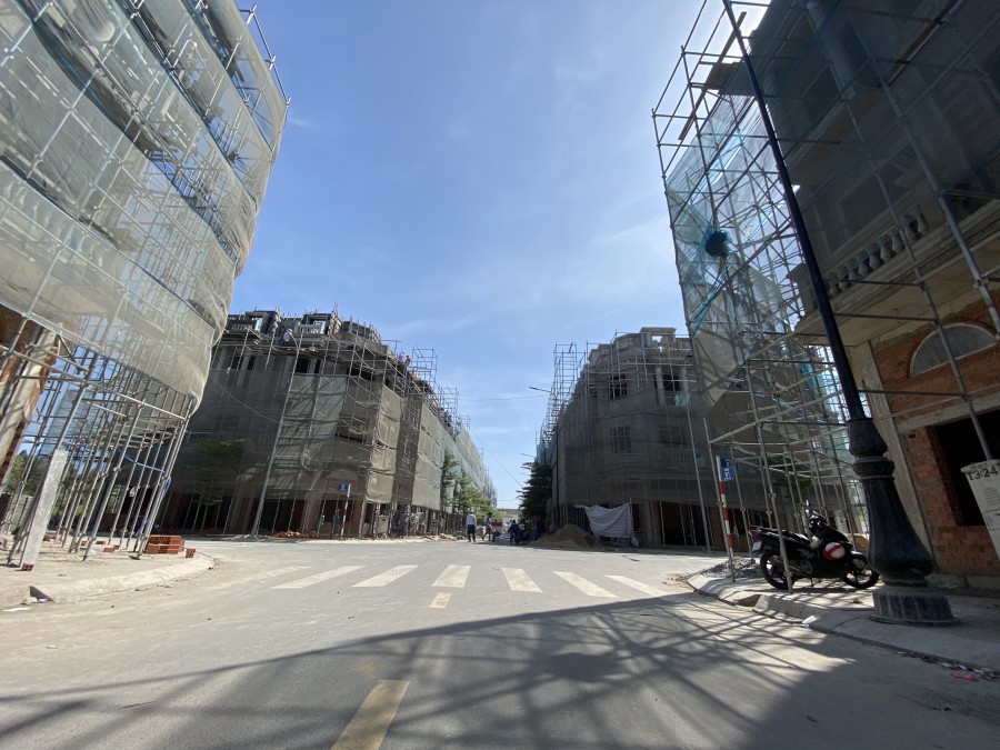 Nhà phố thương mại kế bên VINCOM DĩAn Bình Dương