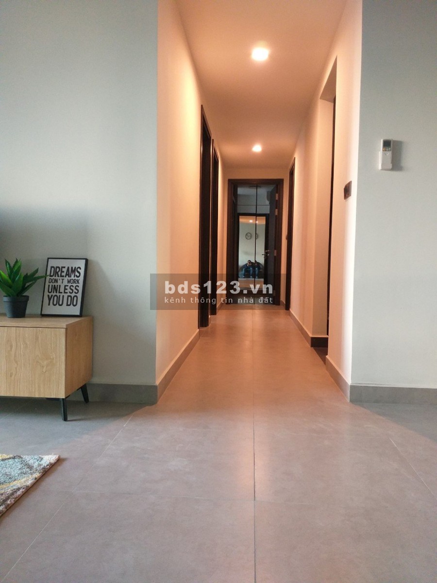 Cần bán căn hộ 3PN Feliz En Vista Full nội thất
