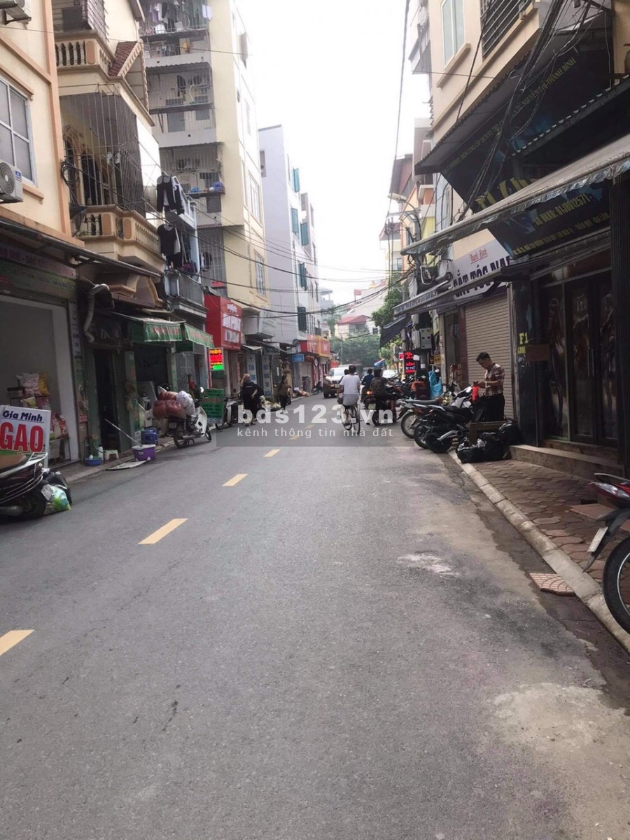 Bán 76m mặt kinh doanh Trâu Quỳ Gia Lâm đường nhựa 6m