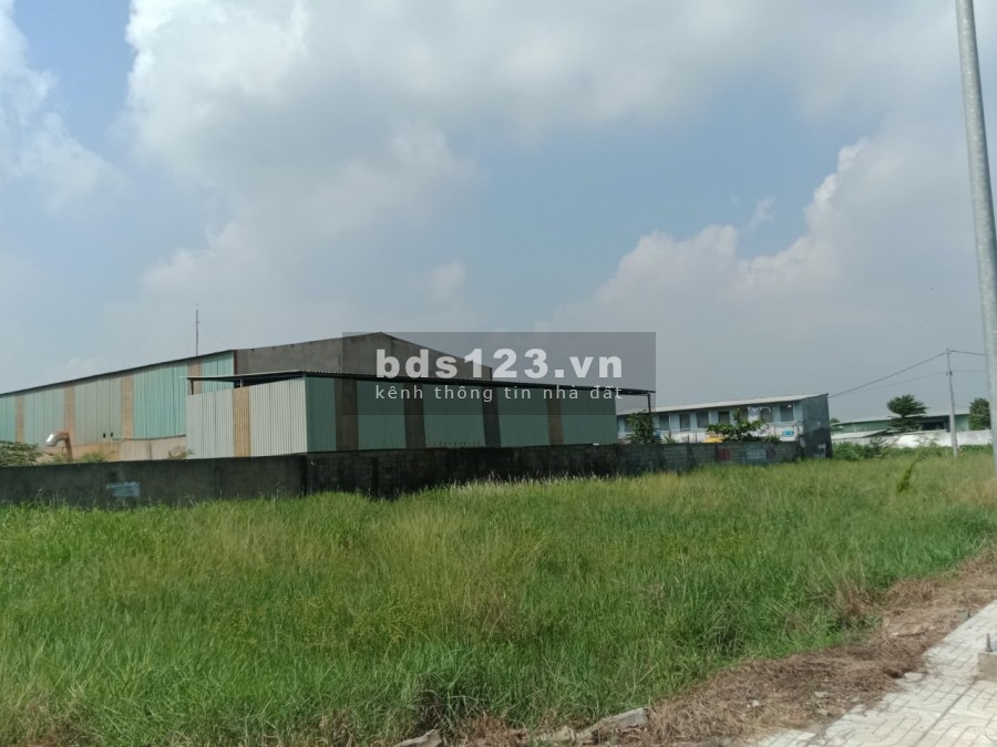 Không cần tài chính mạnh chỉ cần 300TRiệu ( NH Hỗ trợ 70%) sở hữu đất nền TPHCM, full thổ cư, sổ hồng riêng