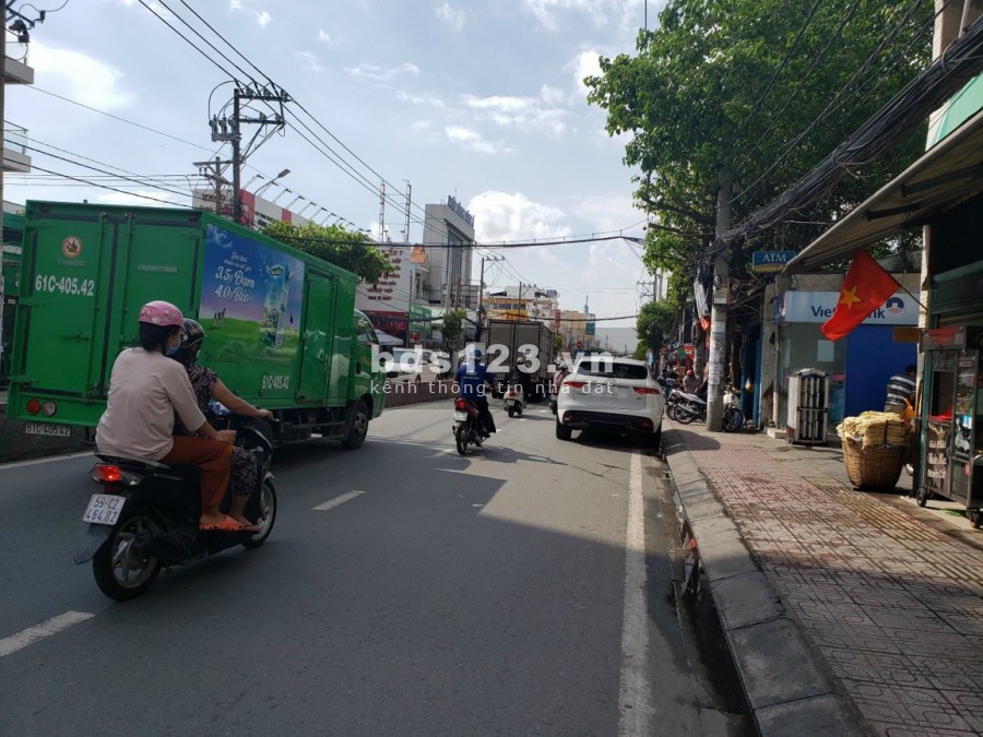 Hot : 1255 m2 đất ở đô thị ở quận 7 tp HCM