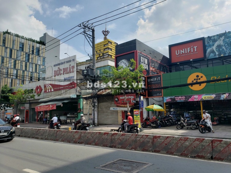 Hot : 1255 m2 đất ở đô thị ở quận 7 tp HCM