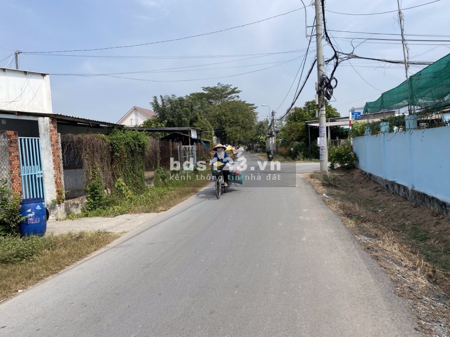Đất mặt tiền đường Huỳnh Văn Cọ, trung tâm Củ Chi, 126m2 giá 1.5 tỷ