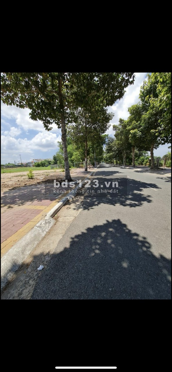 Thiếu nợ ngân hàng bán gấp lô đất gần UBND An Ngãi