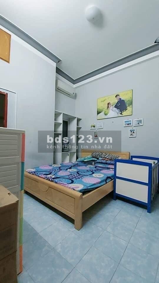 Mặt tiền Phùng Chí Kiên, Tân Qúy Tân Phú - 60m2 - 3 tầng - giá ưu đãi không tới 100tr/m2