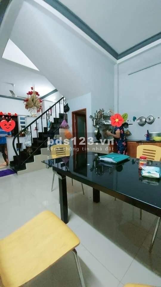 Mặt tiền Phùng Chí Kiên, Tân Qúy Tân Phú - 60m2 - 3 tầng - giá ưu đãi không tới 100tr/m2