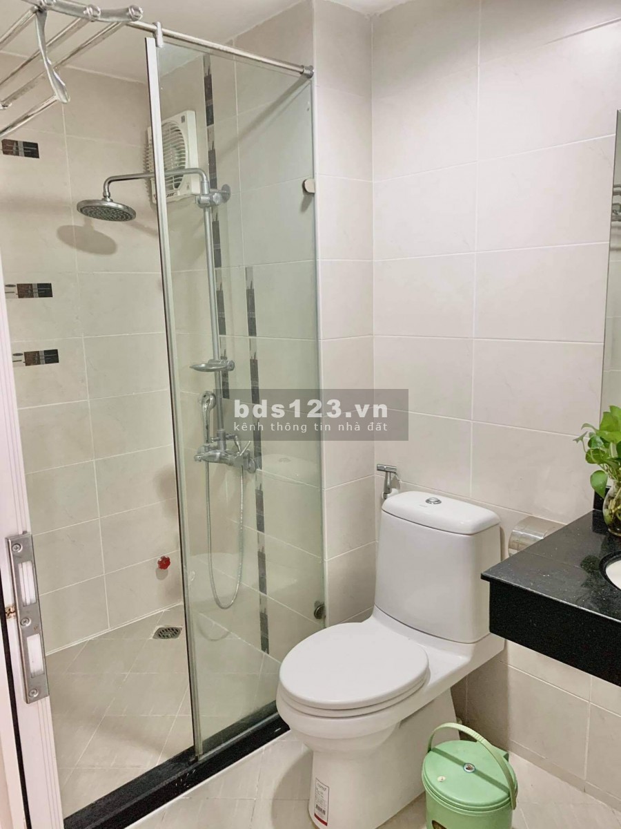 Cho thuê căn hộ 19 Liễu Giai 65m2 1PN full nội thất sang trọng giá 8tr/tháng