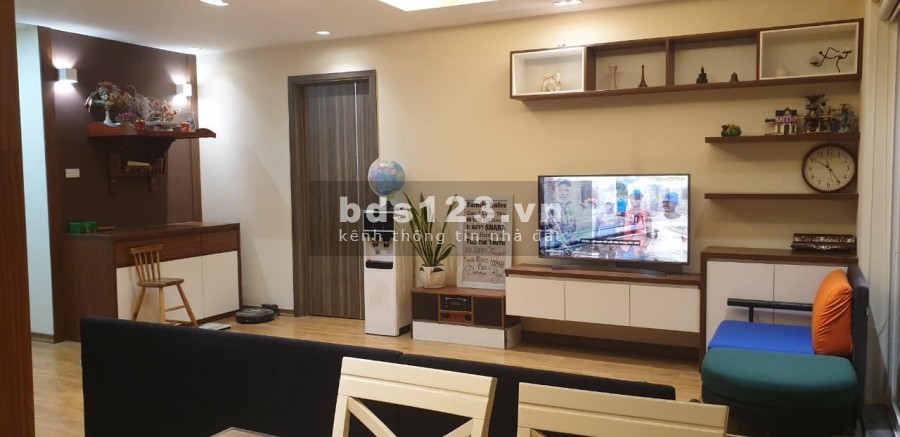 Bán căn hộ chung cư Berriver N03, mt 390 Nguyễn Văn Cừ, khu an ninh