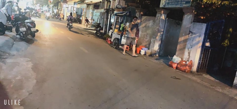 Nhà Nát Mặt Tiền Đường Xóm Chiếu DT 337m2 (6/7.5x37m) 40 Tỷ P.14 Q. 4 LH 0349693675