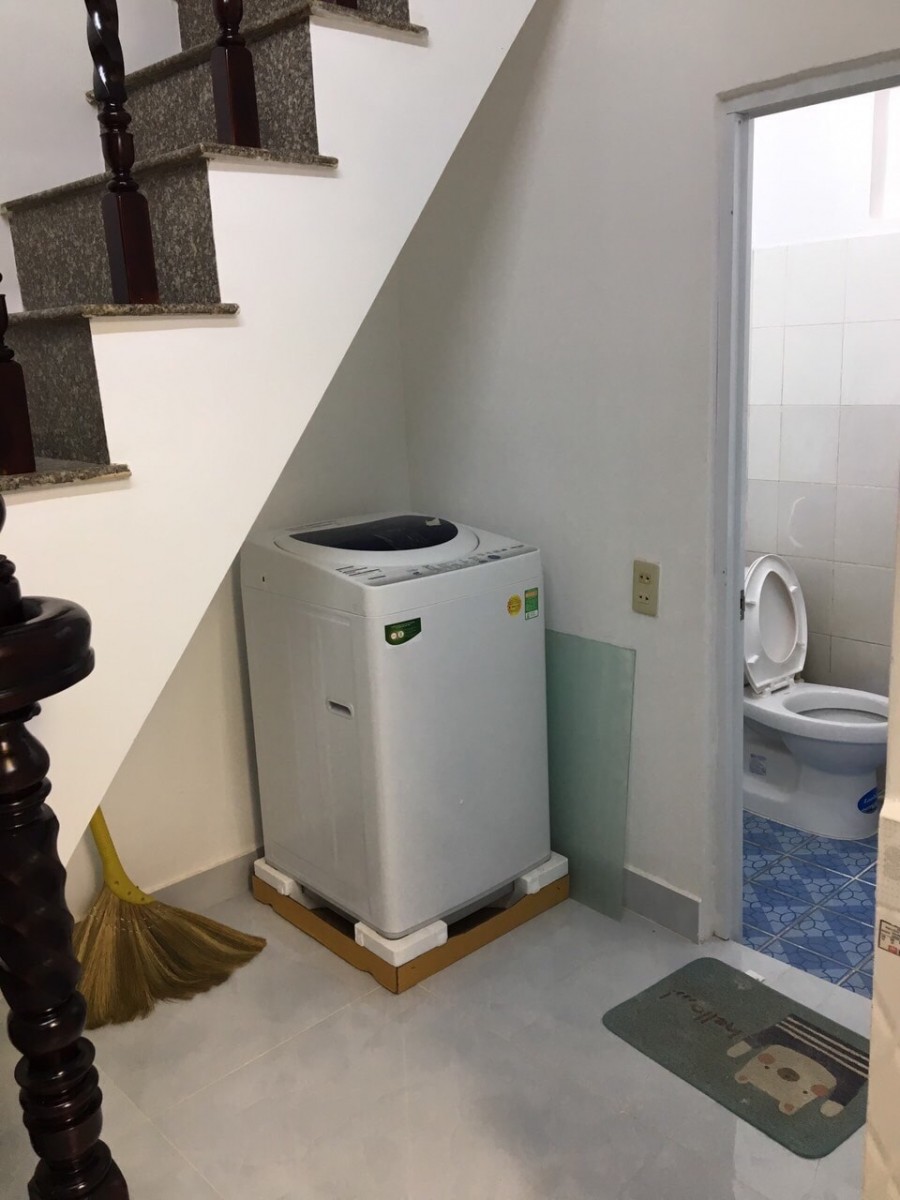 Bán nhà nhỏ giá xinh, dt 29m2, 3 tầng đúc, giá 2.8 tỷ, đường số 18, phường 8, Gò Vấp, thành phố Hồ Chí Minh