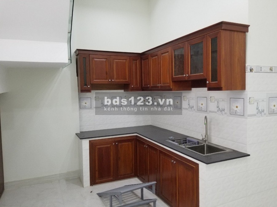 Mình Cần Bán Nhà Cách Đường Đinh Thiện, Bình Chánh 4Km