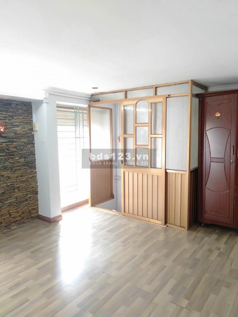 Mình Cần Bán Nhà Cách Đường Đinh Thiện, Bình Chánh 4Km