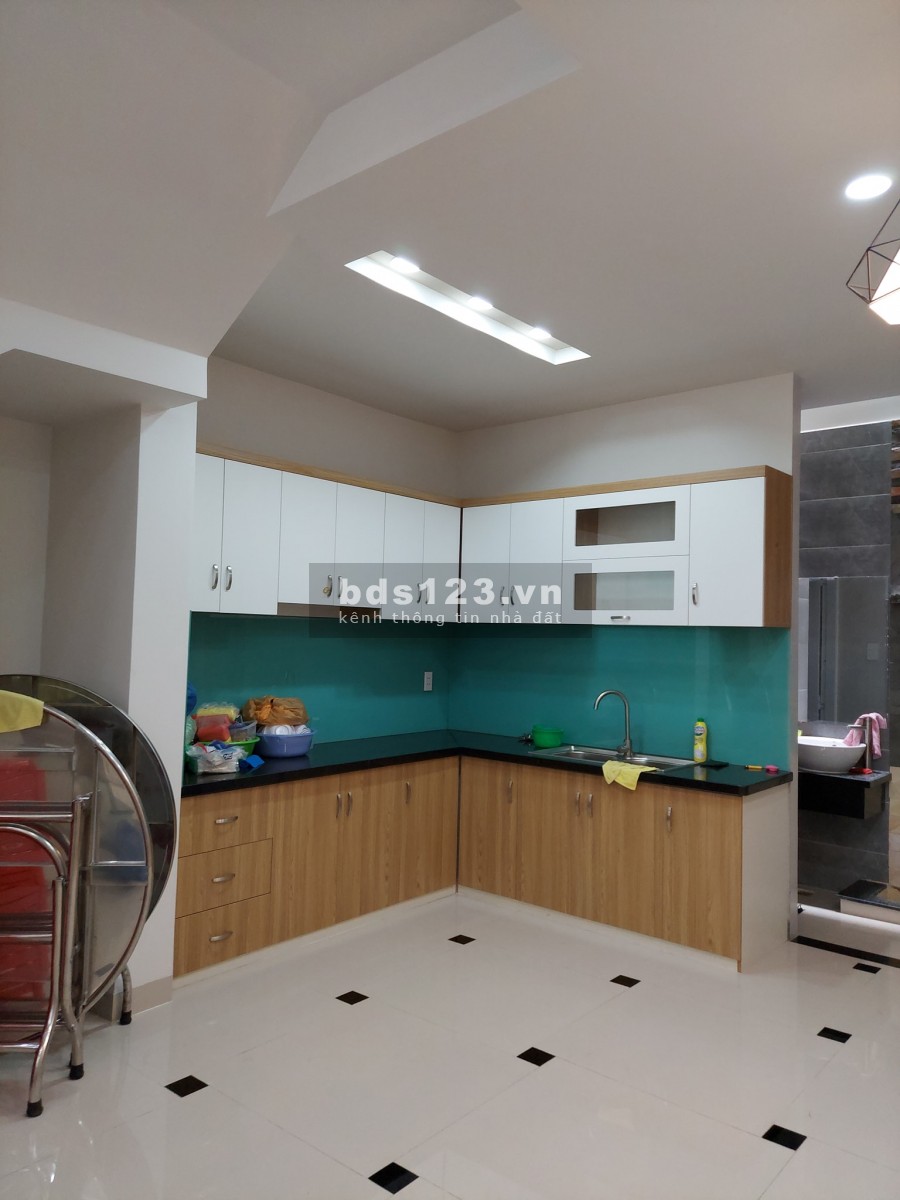 Mặt tiền Trịnh Đình Trọng số 291 , 77m2 ,4.3x18m, 3 tầng,HXH, Nhà đẹp,Sổ hồng. chỉ 11.9 tỷ