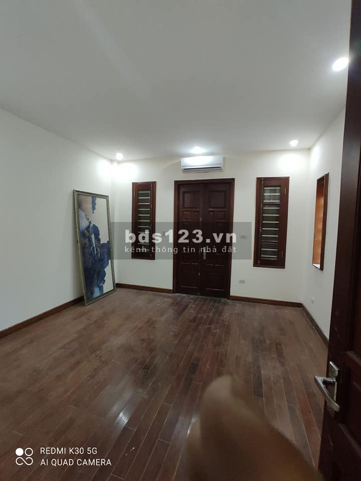 Giá trị nổi bật phố kinh doanh, siêu hiếm, trung tâm Quận Hà Đông, 5 tầng đúc kiên cố