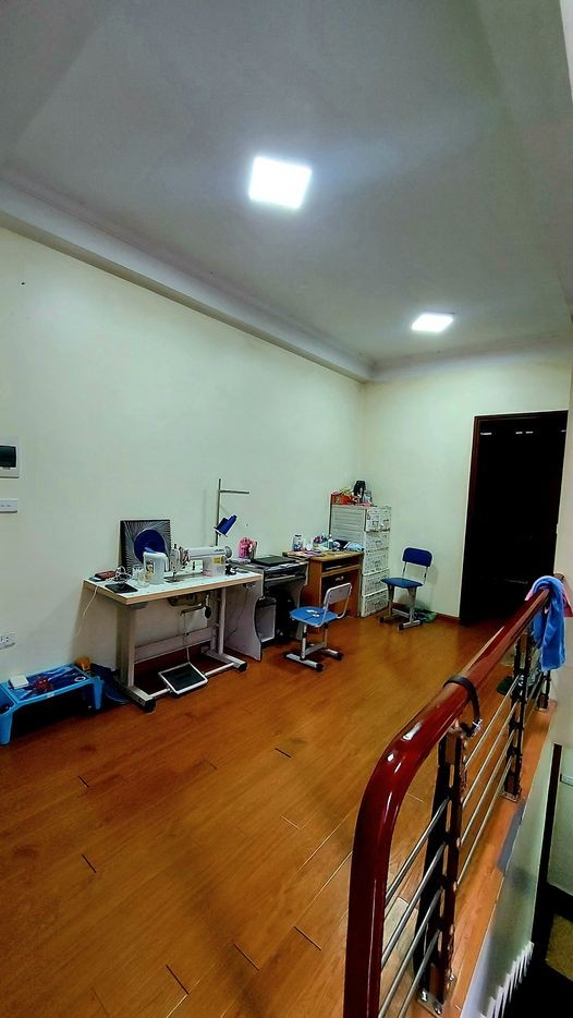Nhà Đại Mỗ, lô góc 60m2, 4 tầng đúc, giá chỉ 5.2 tỷ, lh 0919894949