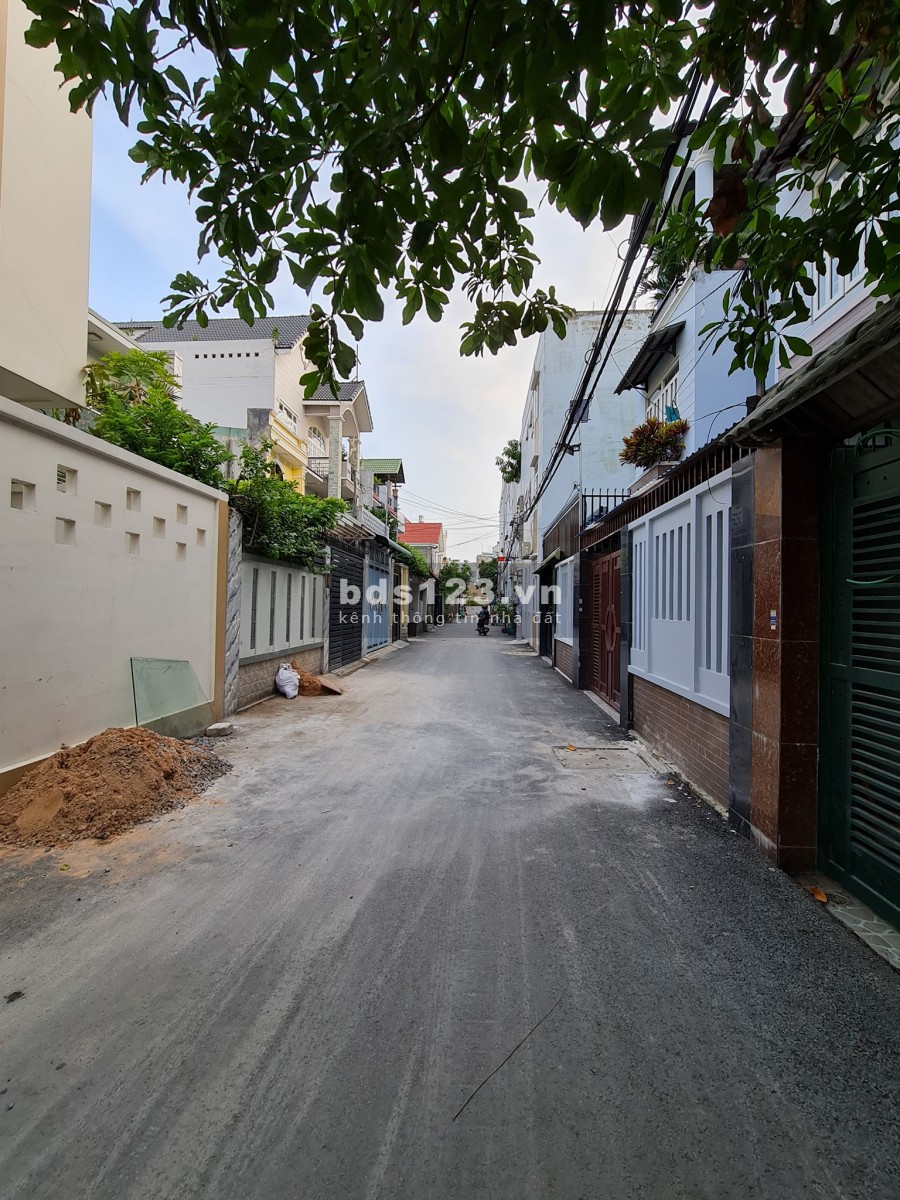Bán đất hẻm xe tải Thạnh Lộc Quận 12 92m2 giá chỉ 3 tỷ 8 thương lượng