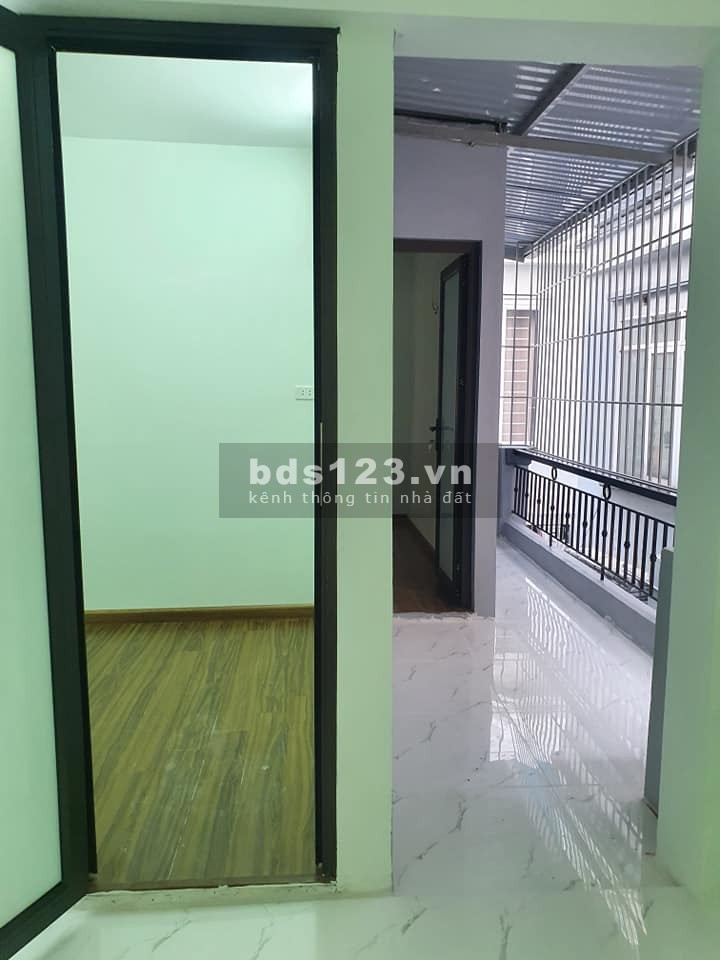 Kinh doanh đỉnh lô góc Chùa Láng 38m 4 tầng giá 4 tỷ Đống Đa
