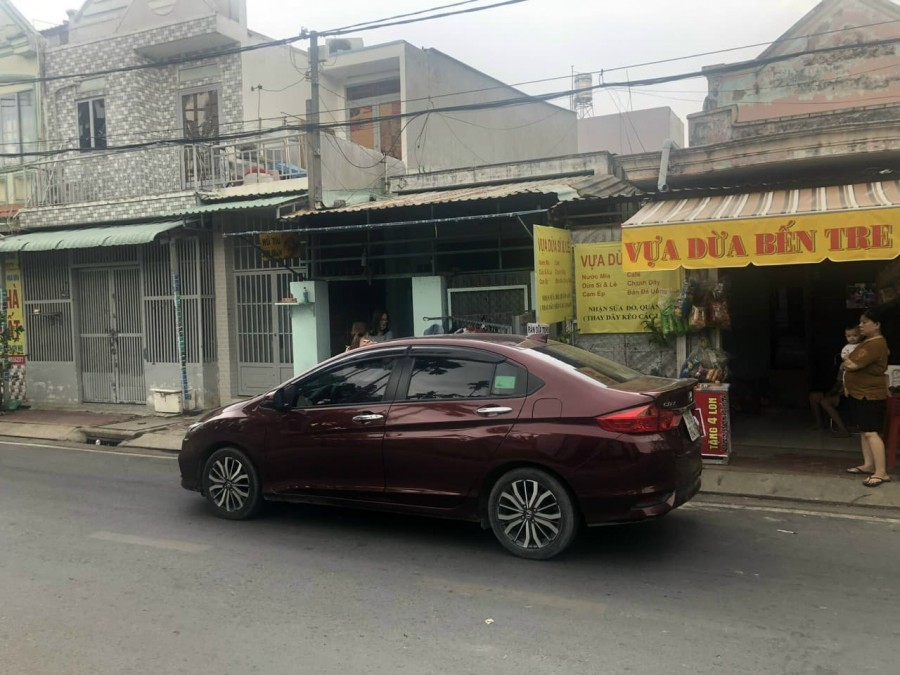 Nhà mặt tiền Bà Điểm 4. dt 4x15.SHR. nhà C4 kinh doanh mọi ngành nghề