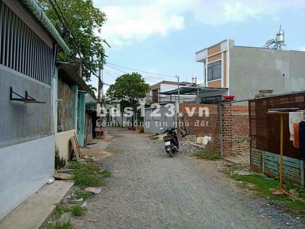 Bán đất thổ cư mặt tiền tân hiệp 30 hóc môn sổ hồng riêng thổ cư 1000 bàn giao liền tay