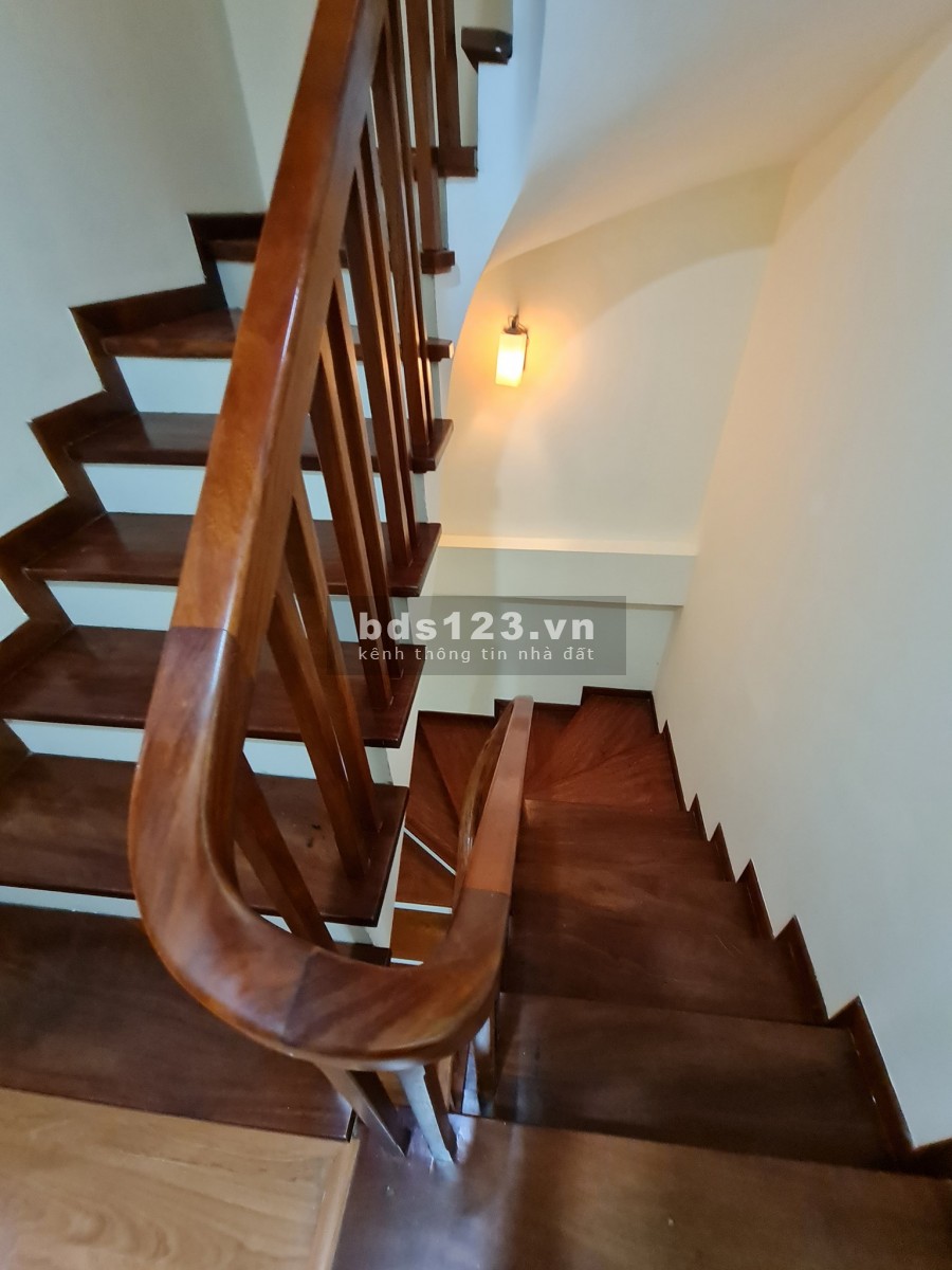 Bán ccmn dòng tiền 50tr/tháng đã full khách Q. Đống Đa Dtich 50m2 Giá 5.9 tỷ