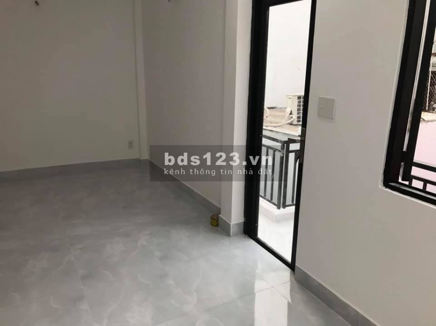 Cần bán nhà Quận 10, ngang 6m, dt 50m2, giá 3.5 tỷ, hỗ trợ tư vấn, miễn môi giới