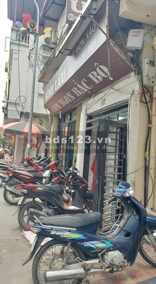 Bán nhà mặt phố Trung Liệt 81m2 , nhà 2 tầng , MT 7m Gía 17,9 TỶ ( Kinh doanh đỉnh cao )