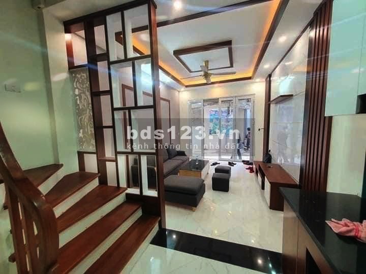 Nguyễn An Ninh giá 6.5 tỷ, nhà đẹp, thông thoáng, 5m ra đường chính